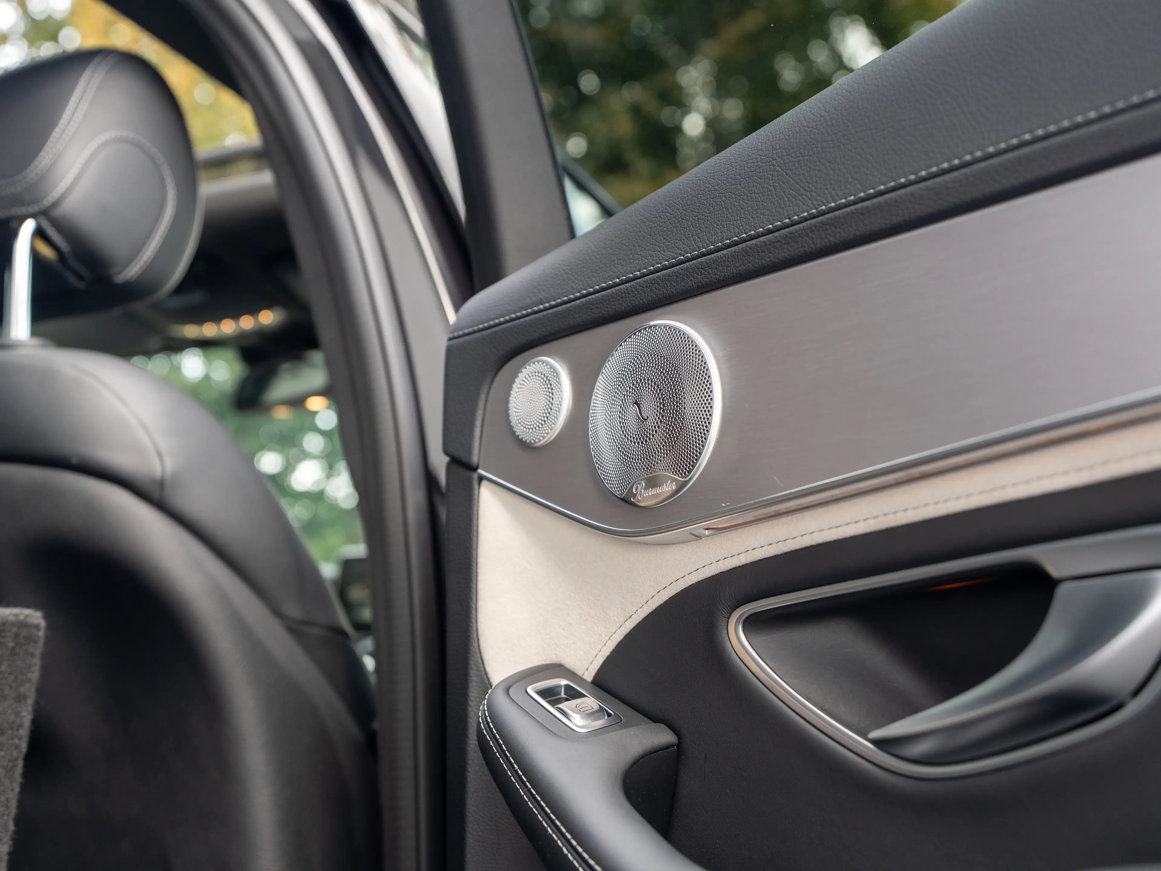 Mercedes-Benz C 63 AMG C 63 AMG S -LICHTE VRACHT/PANO/BURMESTER/HEAD-UP/KEYLESS/360 CAMERA — photo 11