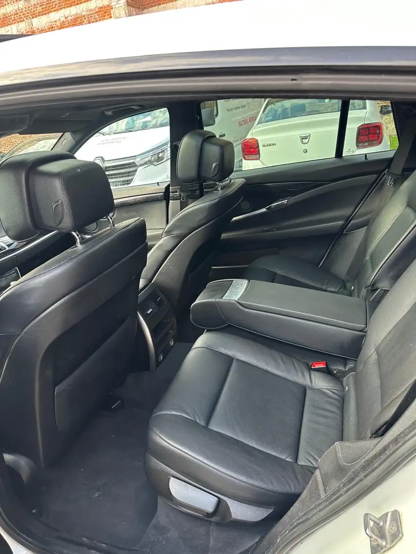 BMW 530 530d 245 ch Gran Turismo Luxe A - 2