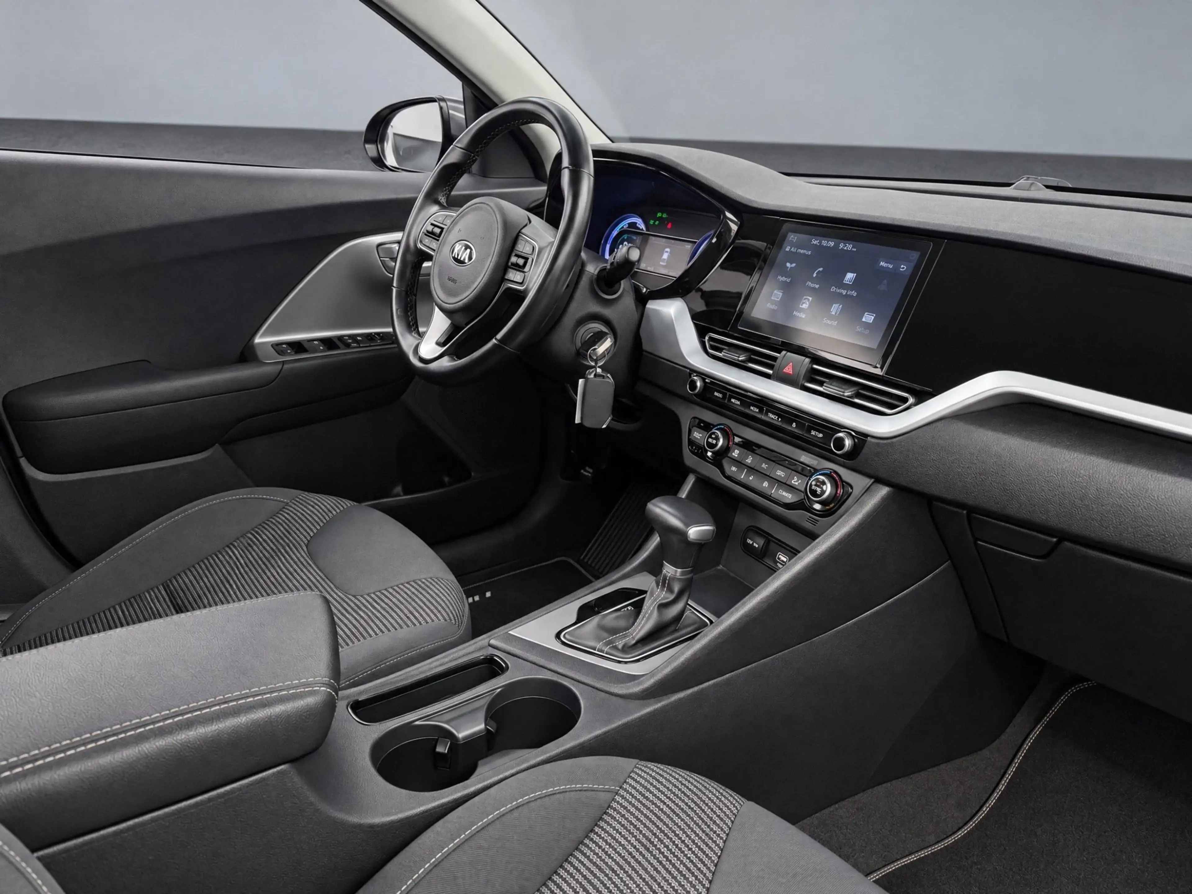 Kia Niro 1.6 GDi Hybrid ComfortLine — photo 22