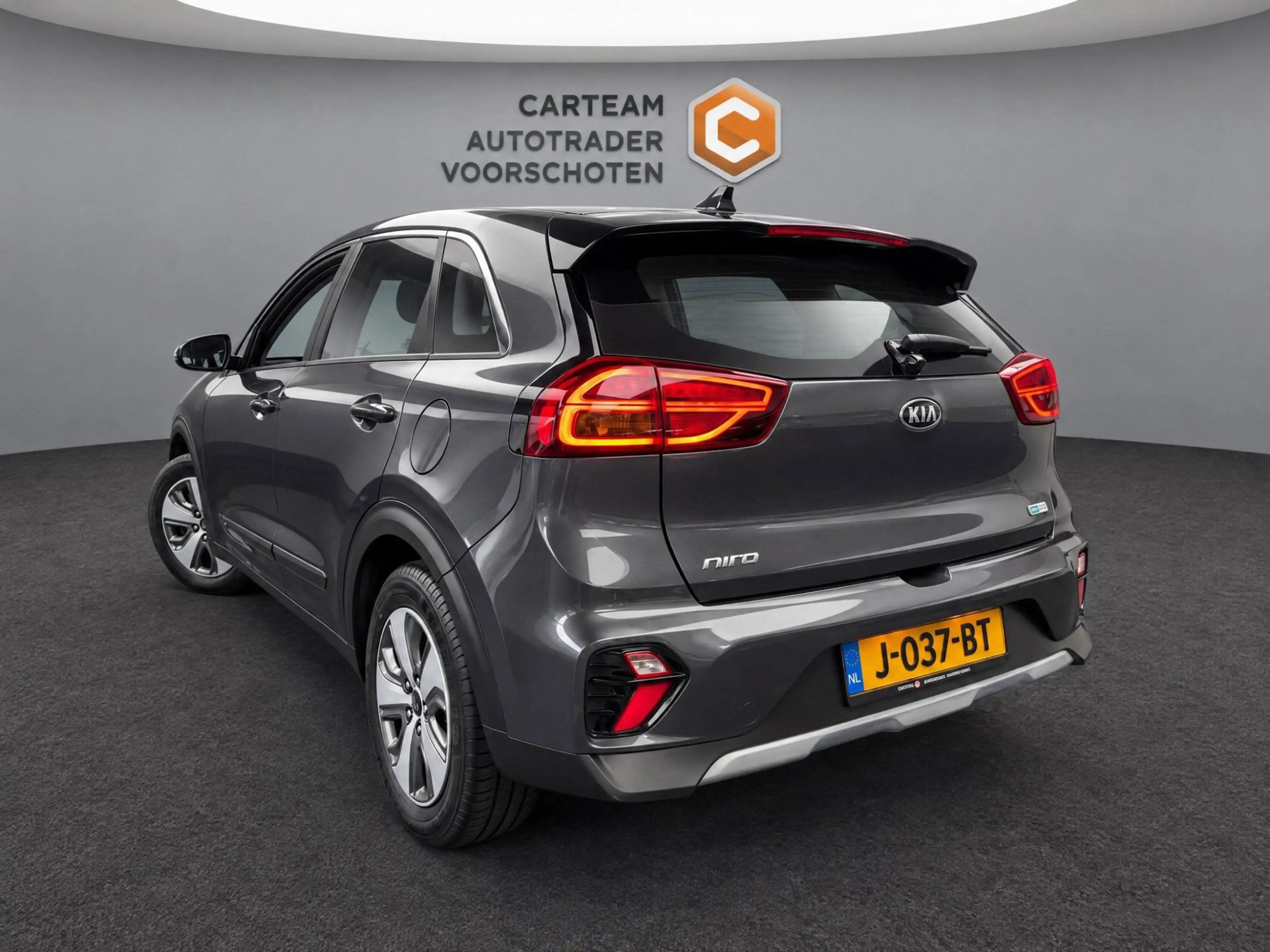 Kia Niro 1.6 GDi Hybrid ComfortLine — photo 7