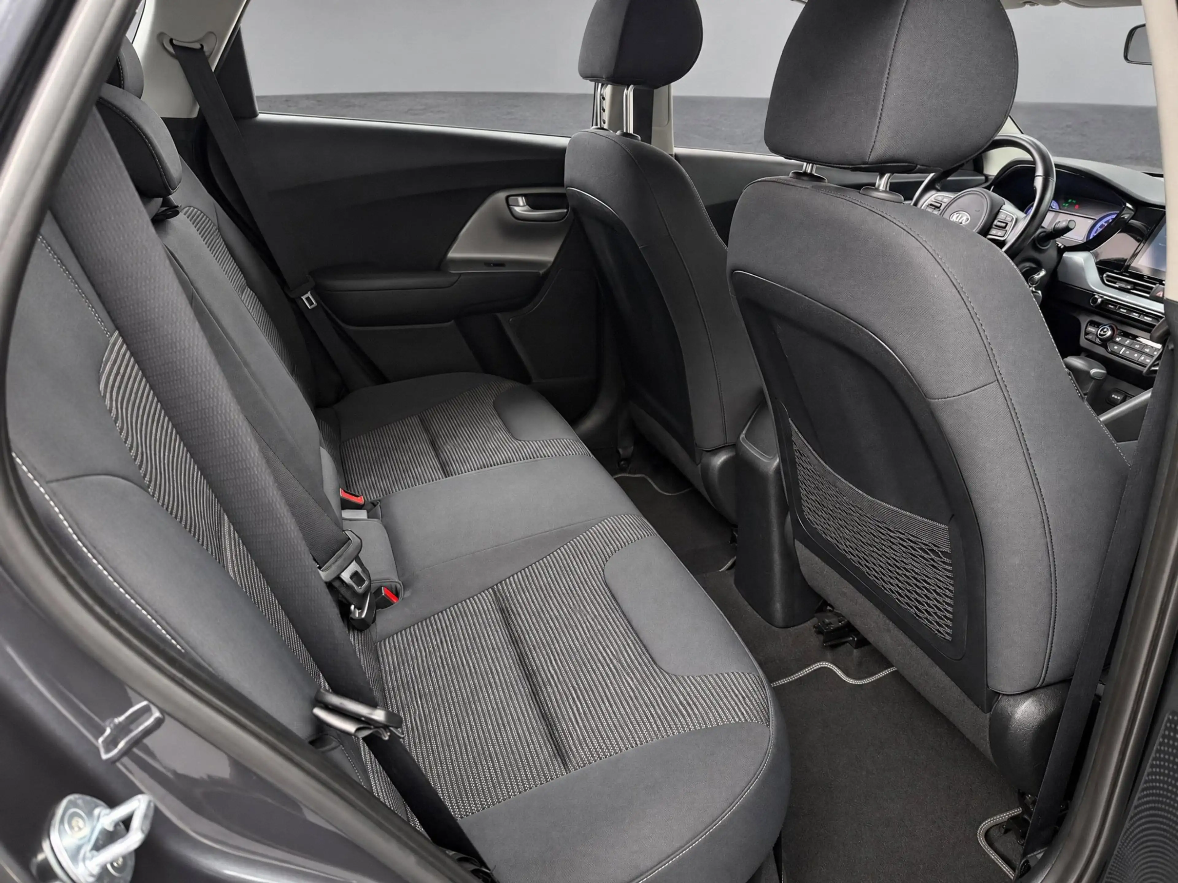Kia Niro 1.6 GDi Hybrid ComfortLine — photo 23