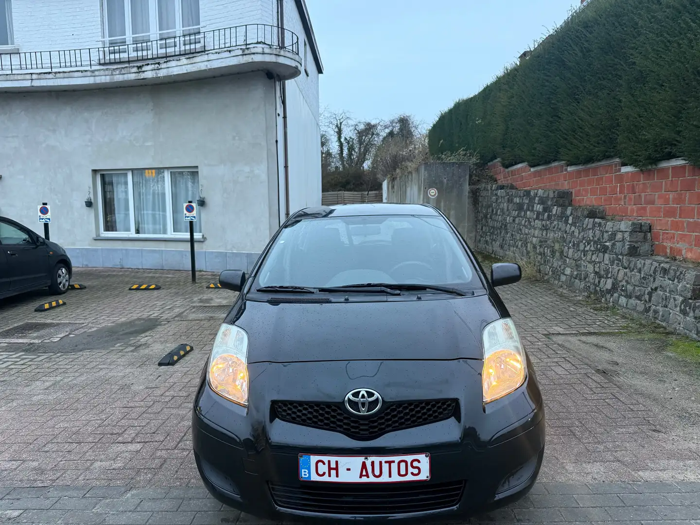 Toyota Yaris 1.0i-EURO5-PRETE À IMMATRICULÉ-GARANTIE 1 AN Noir - 2