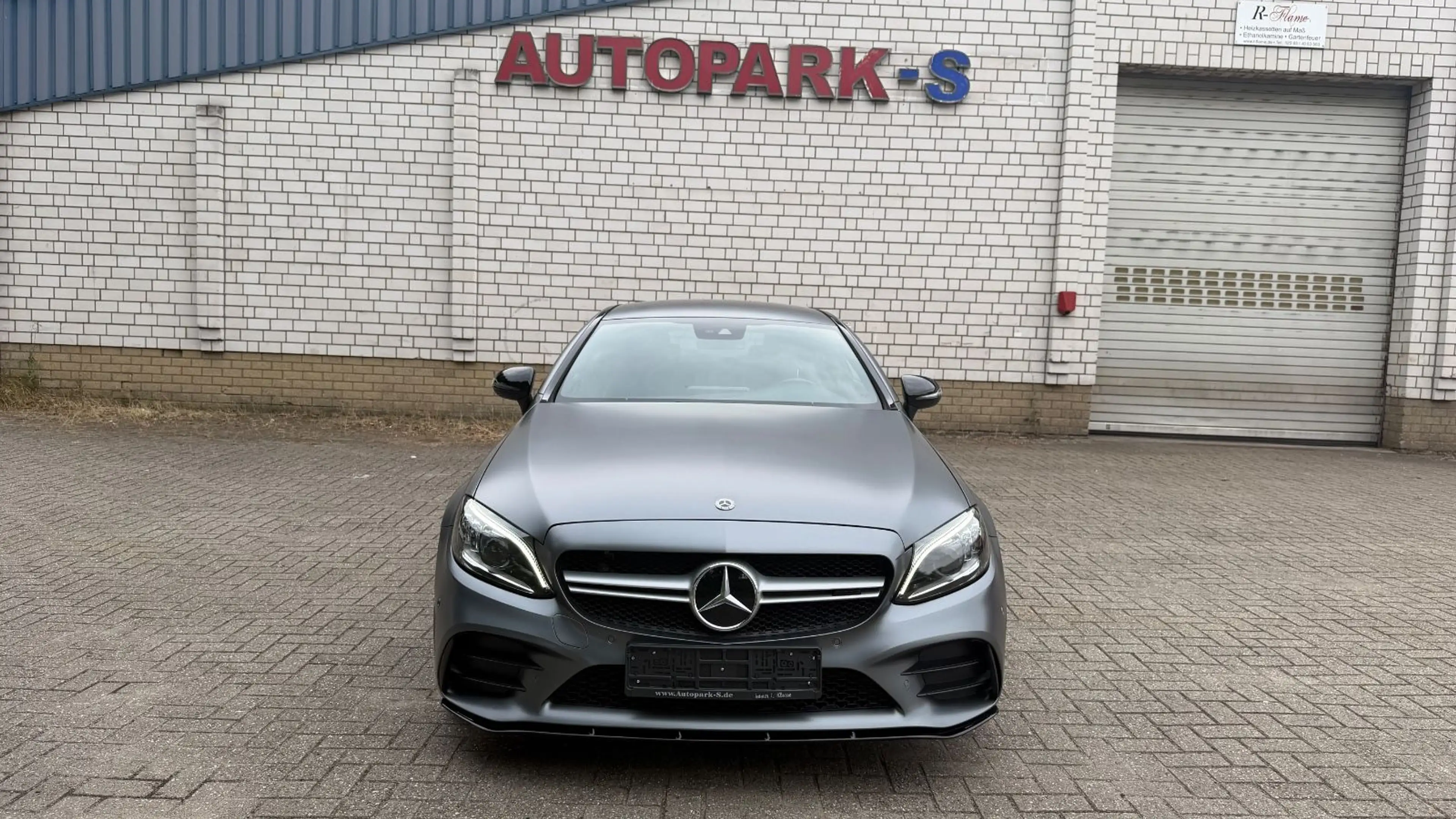 Mercedes-Benz C 43 AMG Coupe 4Matic |DESIGNO MAGNO| BURMESTER — photo 3