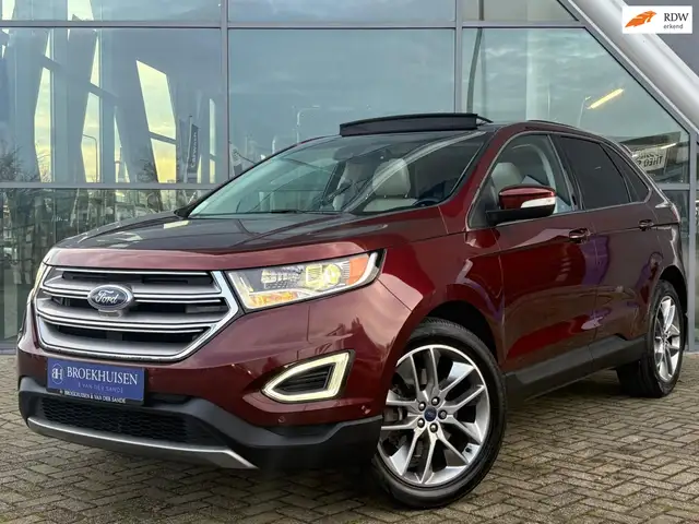 Ford Edge 2.0 Titanium 245pk Automaat / Panoramadak / Trekha