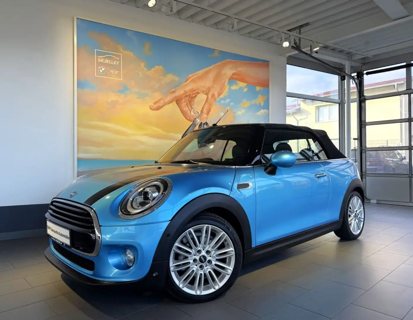 MINI Cooper Cabrio Aut. CHILI+TEMP+SITZH+adp.LED+NAVI Blau - 2