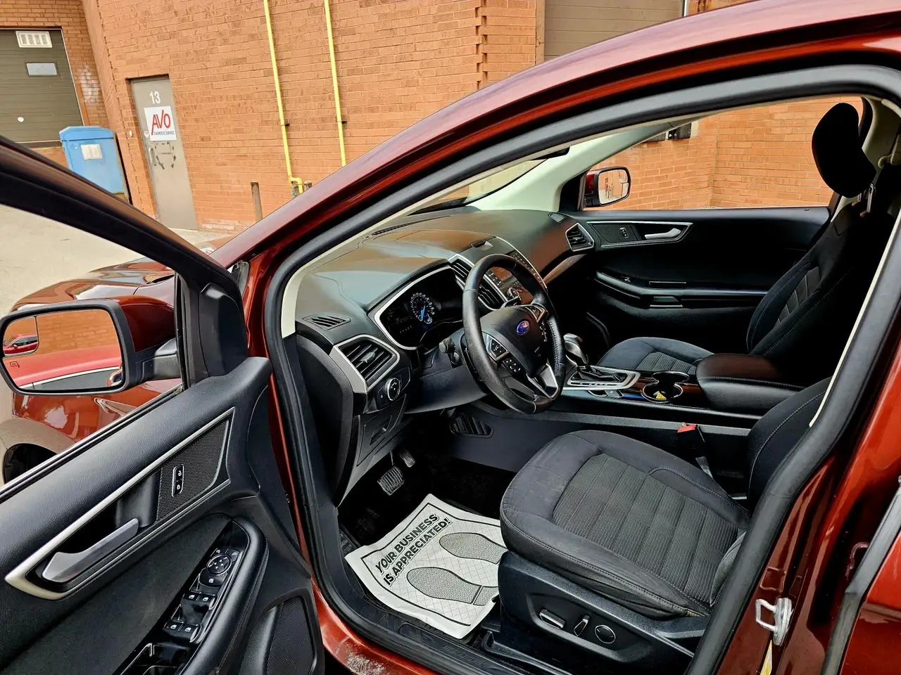 Ford Edge снимка Ford Edge