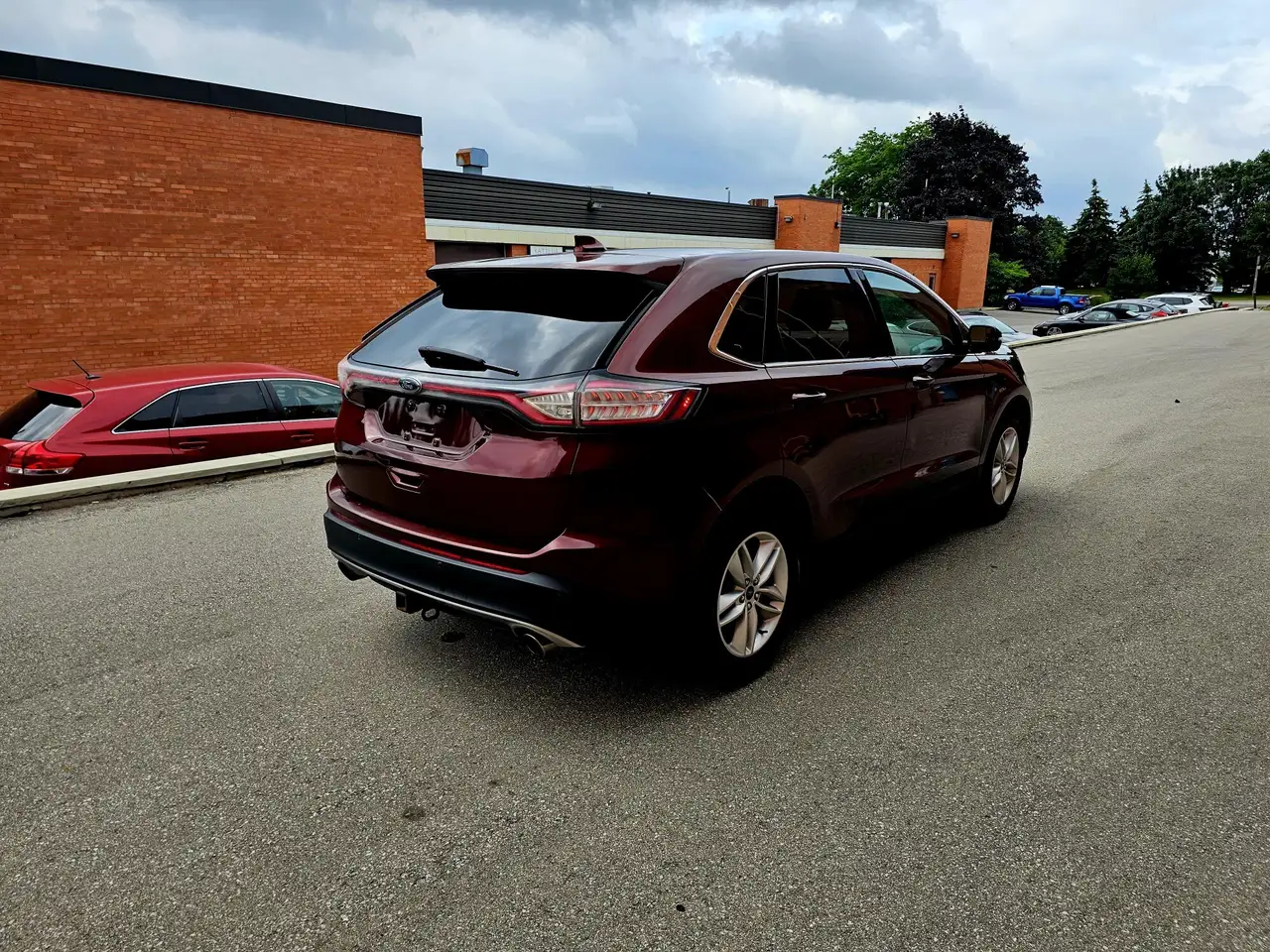 Ford Edge снимка Ford Edge
