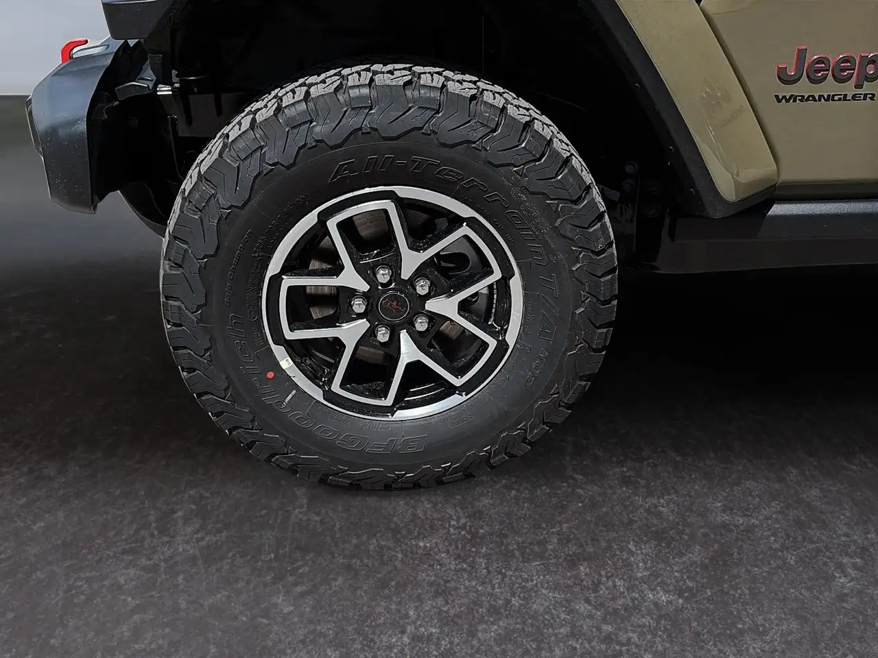 Jeep Wrangler снимка Jeep Wrangler