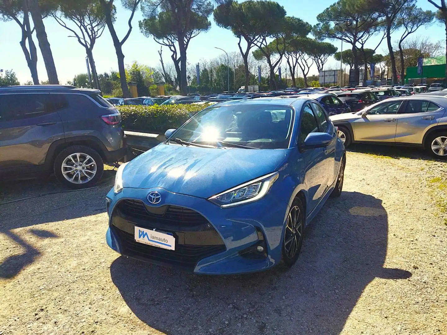 Toyota Yaris 1.5cc HYBRID 92cv(116cv) SAFETYPACK TELECAM Blu/Azzurro - 2