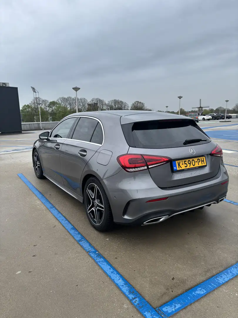 Mercedes-Benz A 180 Bns Solution AMG Grijs - 2