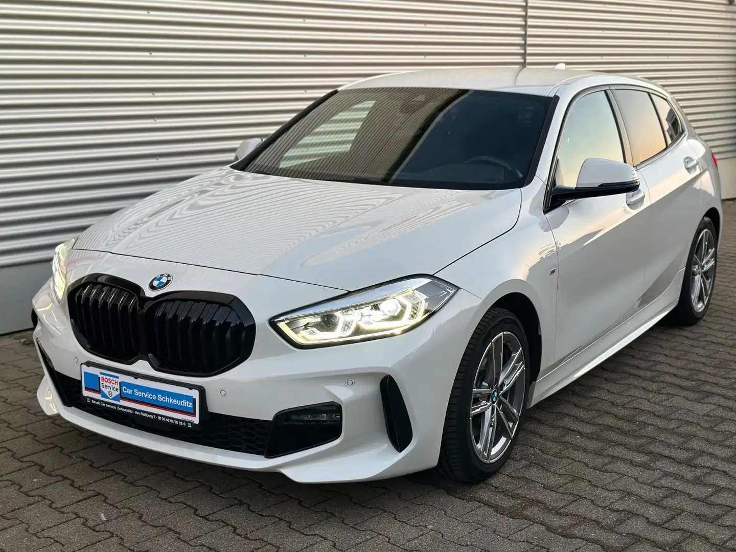 BMW 118 Baureihe 1 ,118 i M Sport-Paket,LED,Navi,PDC Blanco - 1