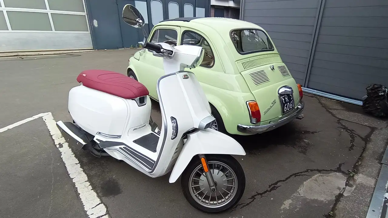 Lambretta V200