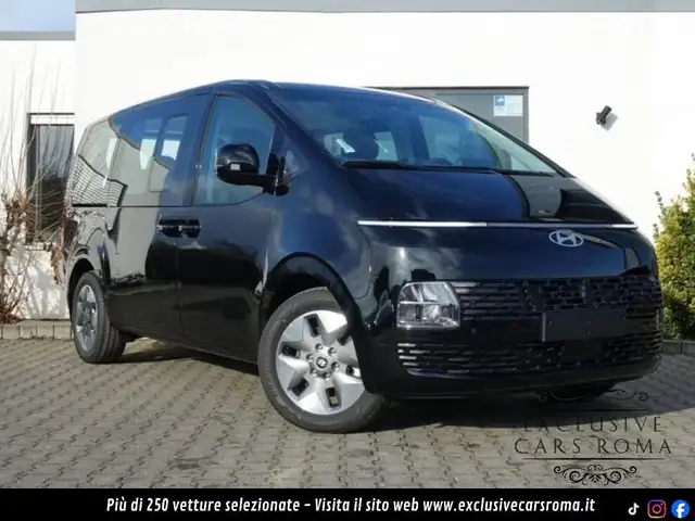 Hyundai STARIA 1.6 HEV AT 2WD 9 posti + IVA