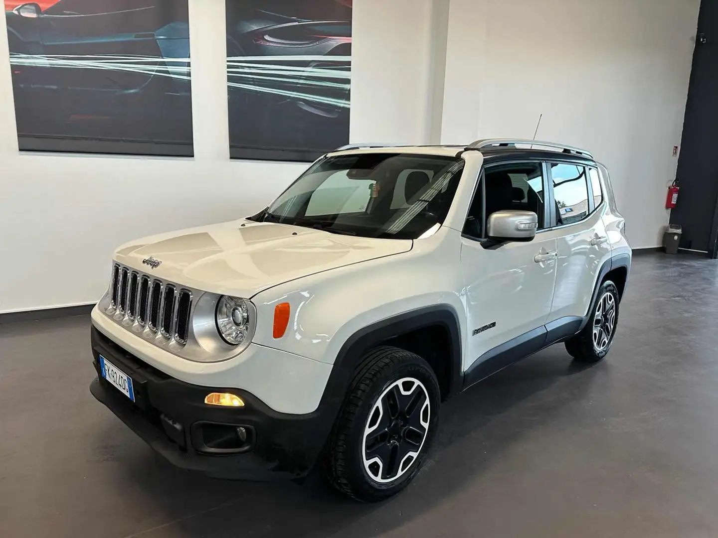 Jeep Renegade 2.0 Mjt 140CV 4WD Active Drive Opening Edition Biały - 1