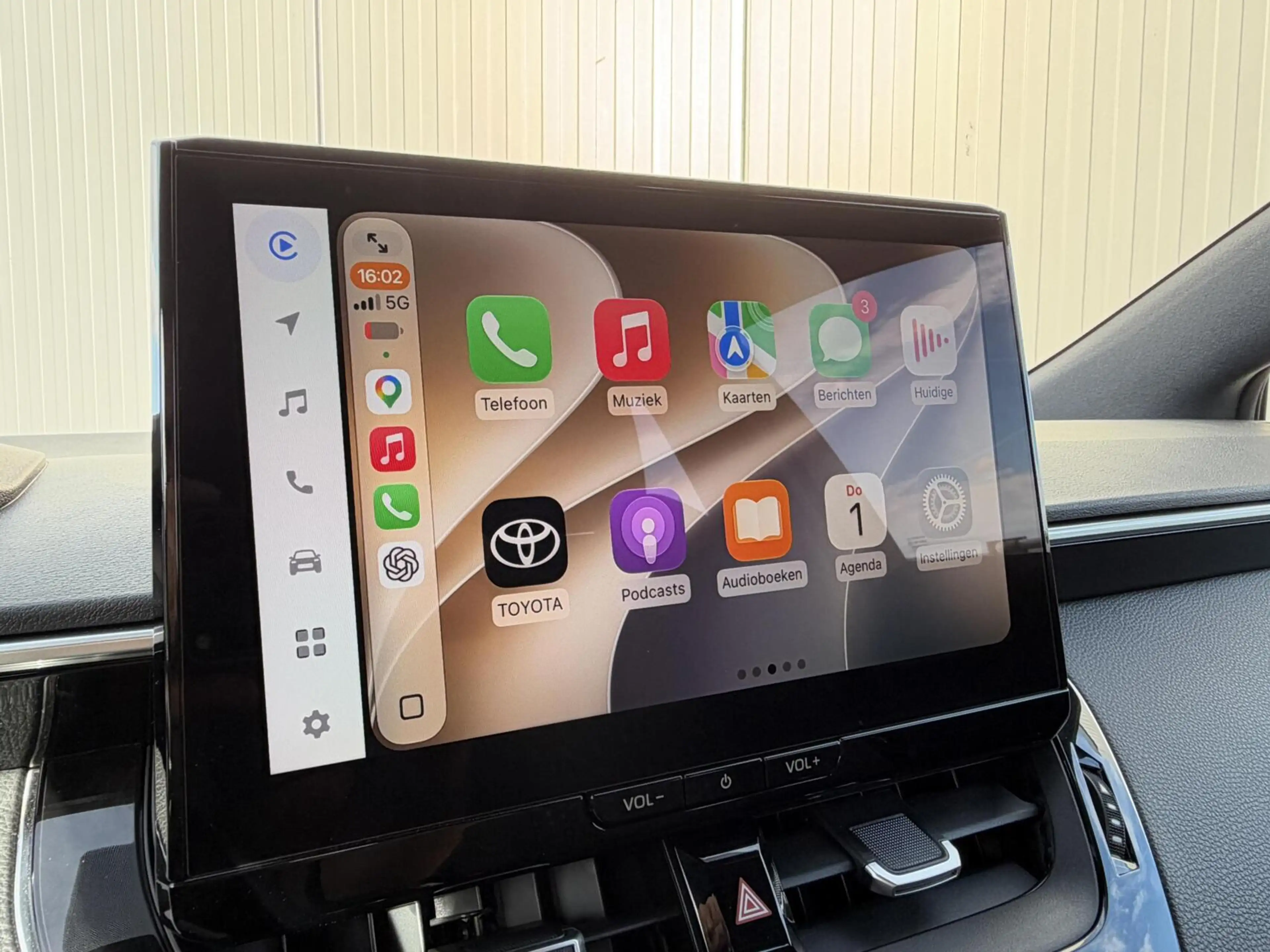 Toyota Corolla Hybrid 140 Active|Carplay/Android|NL-Auto — photo 8
