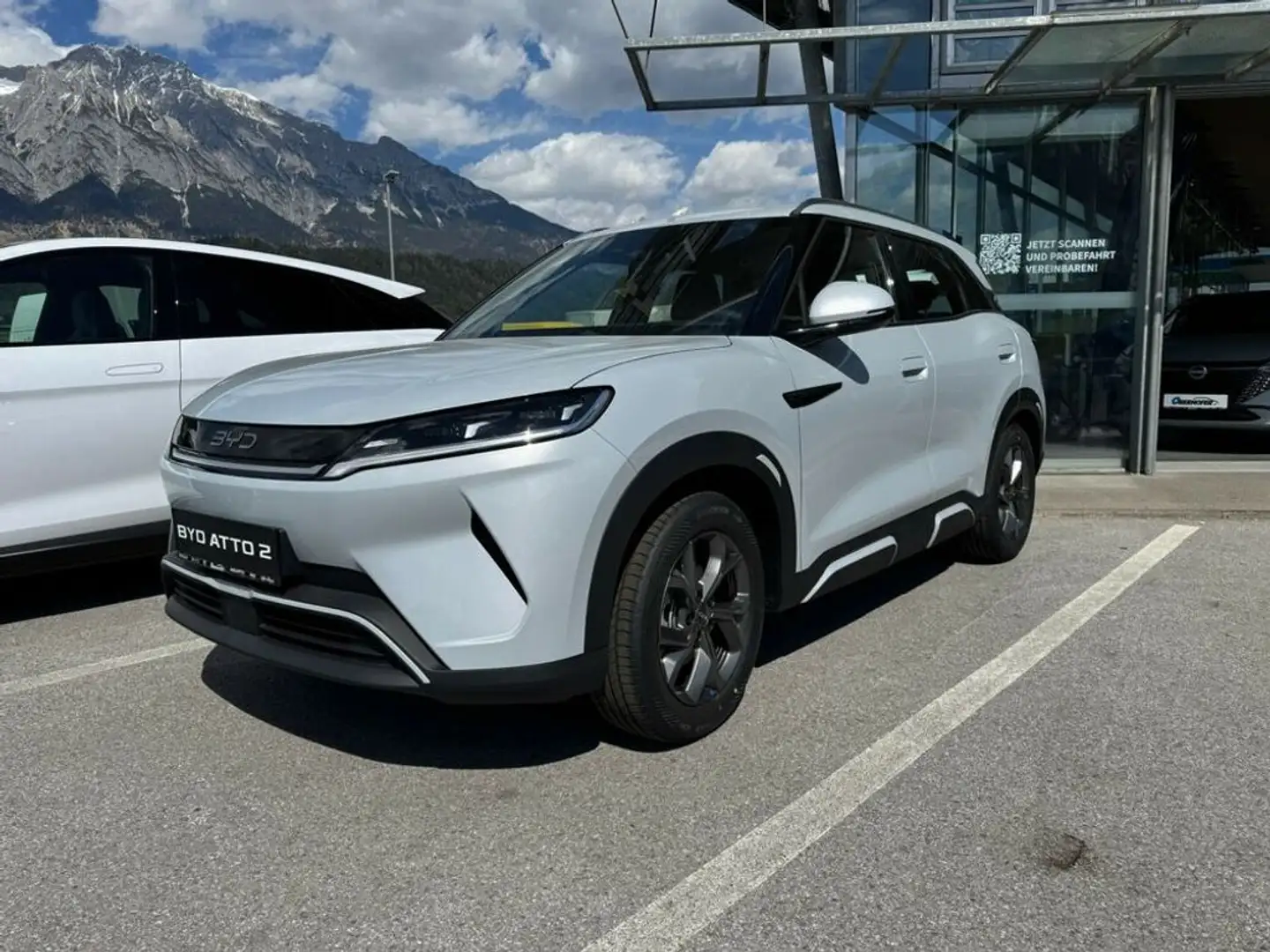 BYD Atto 2 Atto2 45,12 kWh Active Österreich Paket Šedá - 2