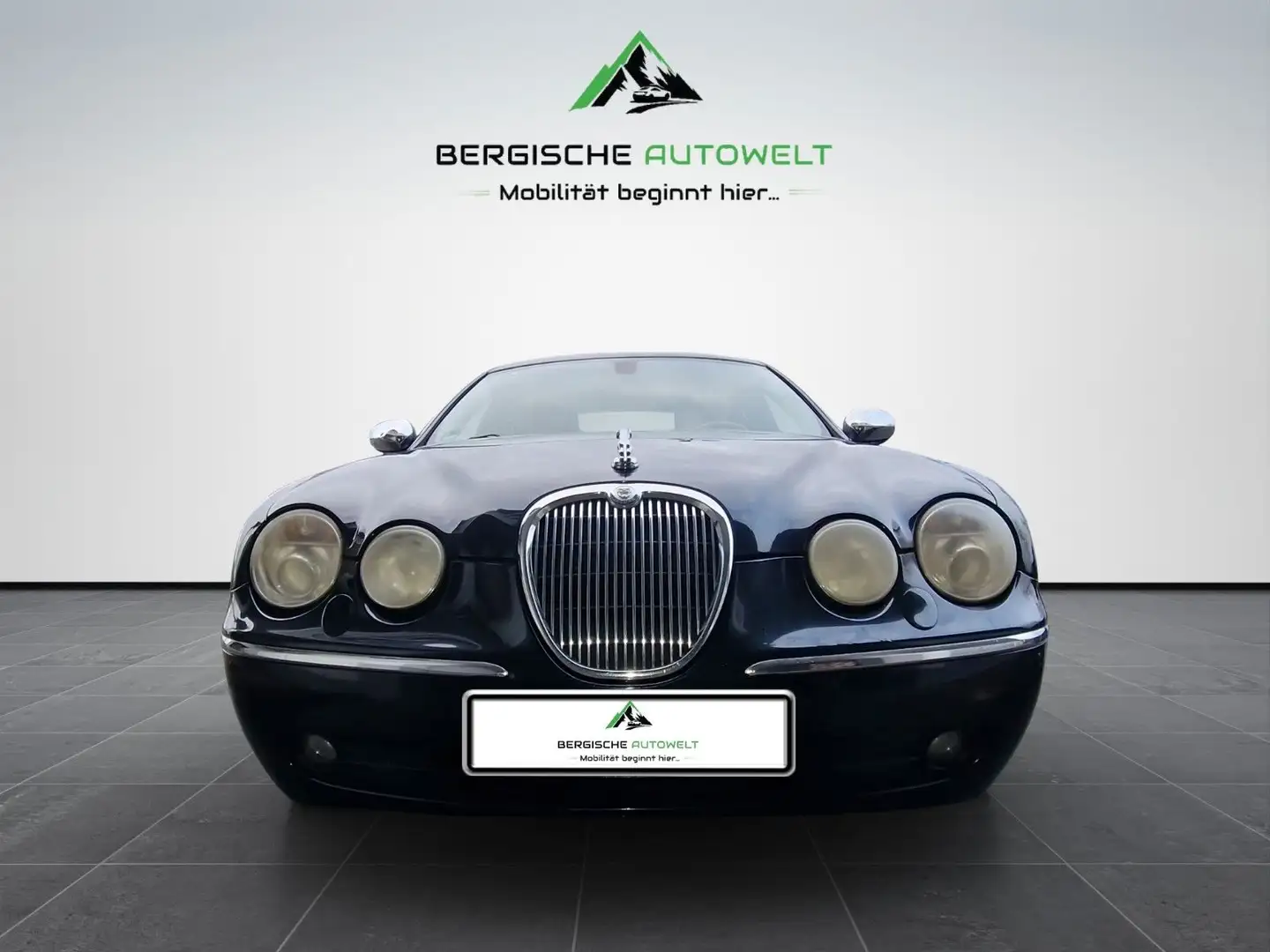 Jaguar S-Type 2.7 V6 Executive AUTM/NAVI/LEDER/PDC/TEMP Schwarz - 2