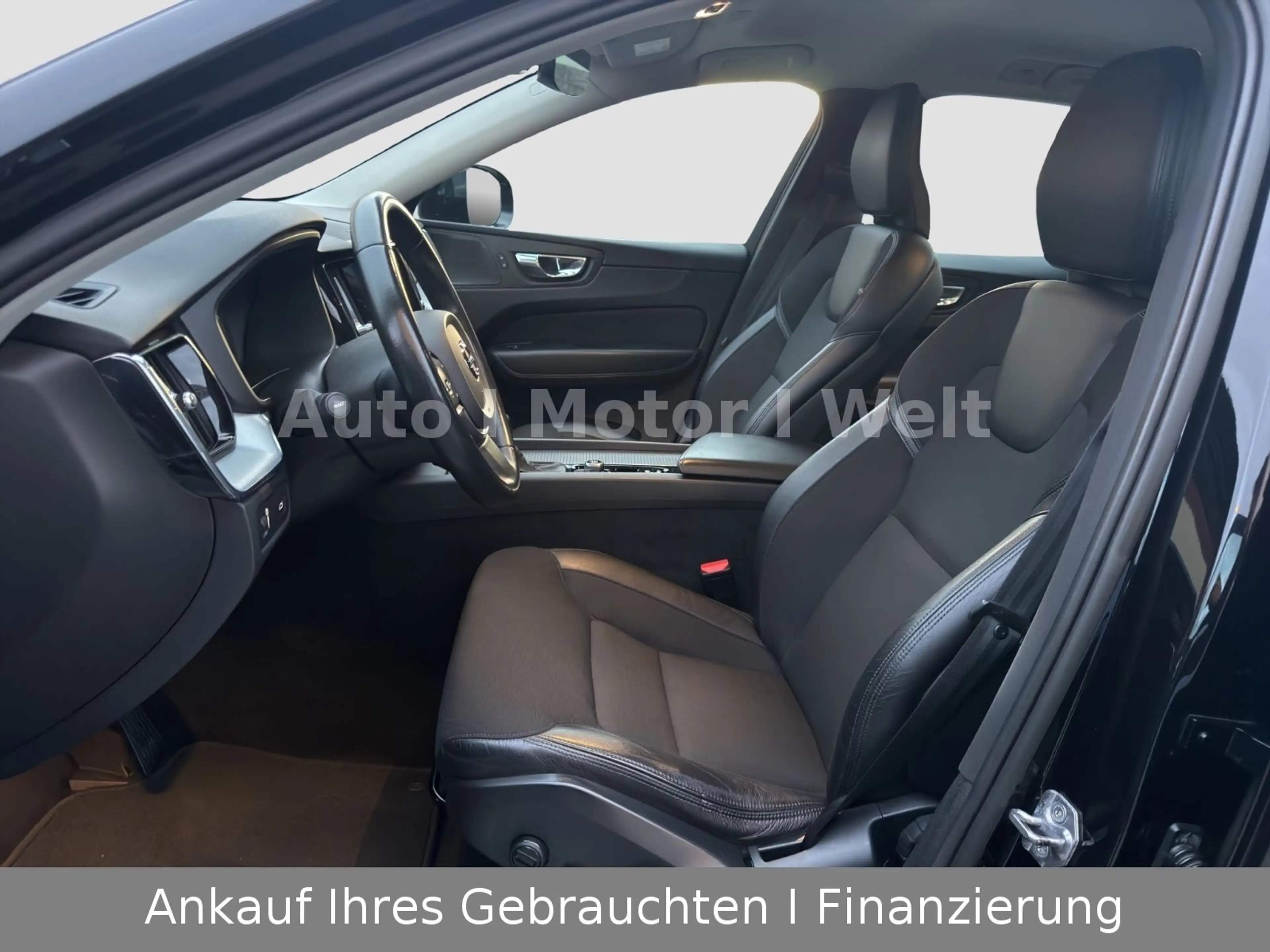 Volvo XC60 Momentum AWD LED/H&K/KAMERA360/ALU — photo 13