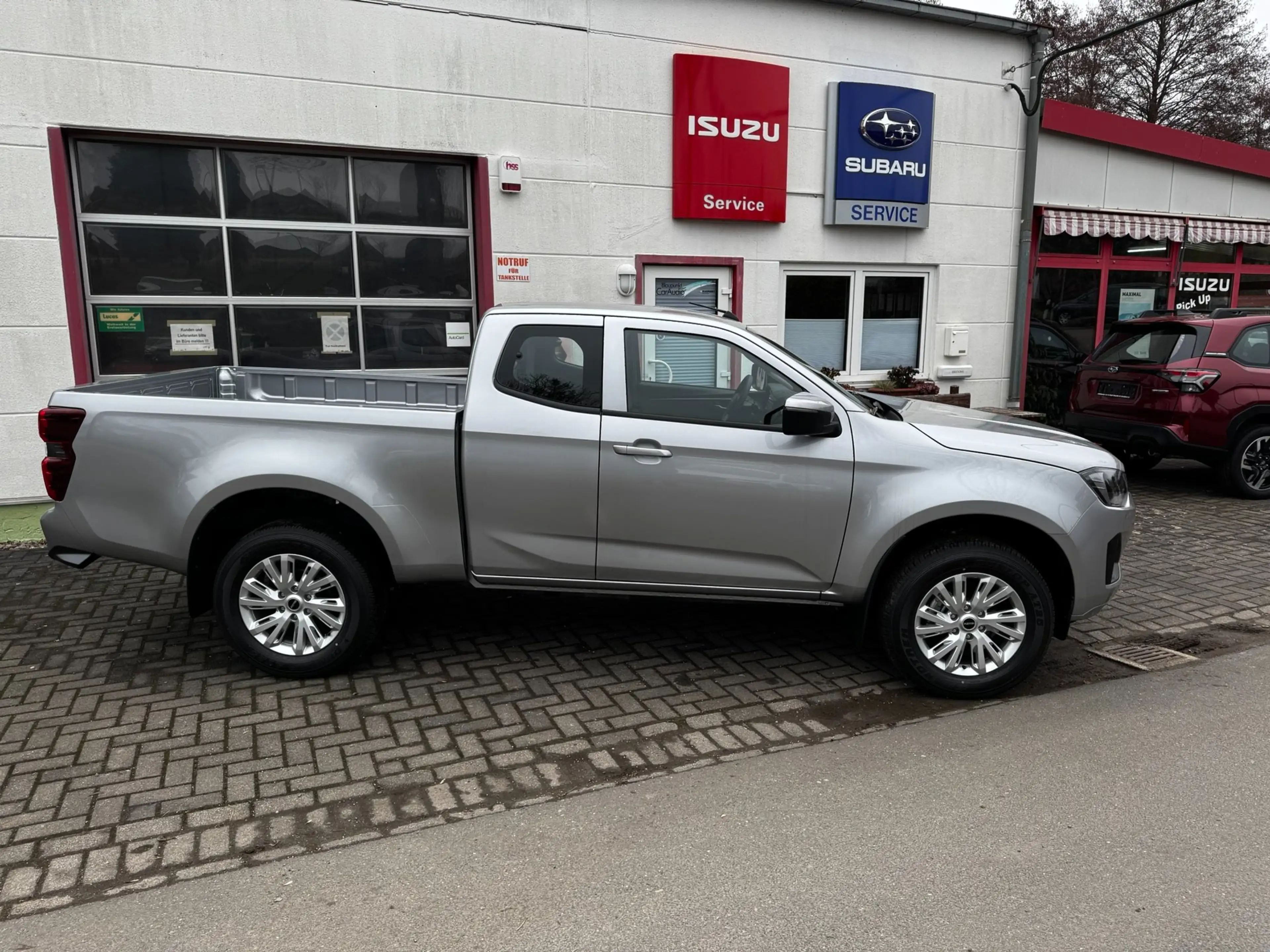 Isuzu D-Max Space Cab 4WD LS AT Rough Terrain Mode — photo 4
