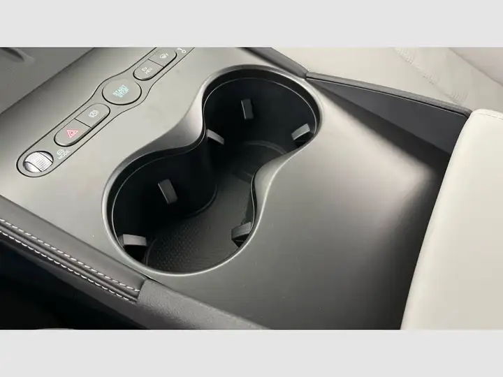 BYD Seal 2026, foto 21