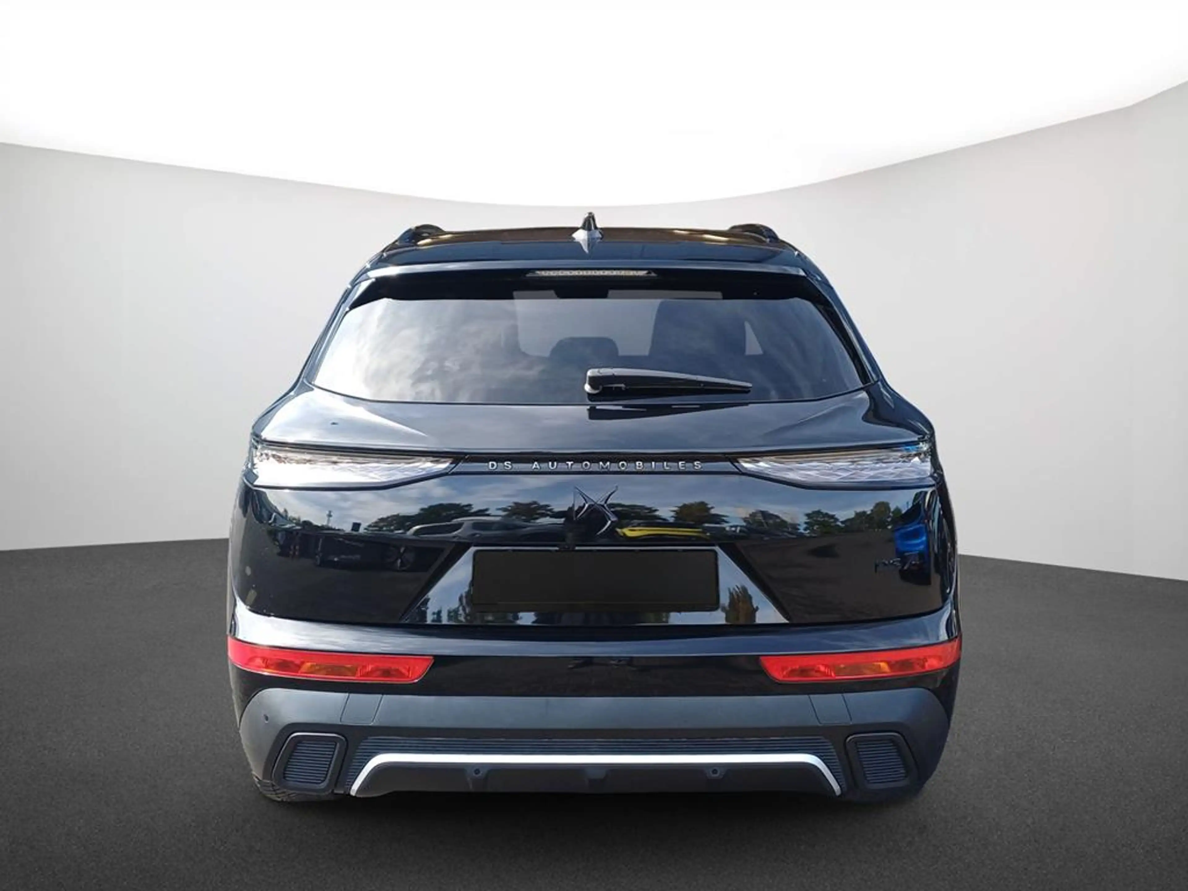 DS Automobiles DS 7 Performance Line + — photo 4
