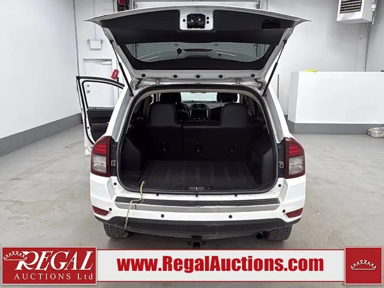Jeep Compass photo Jeep Compass
