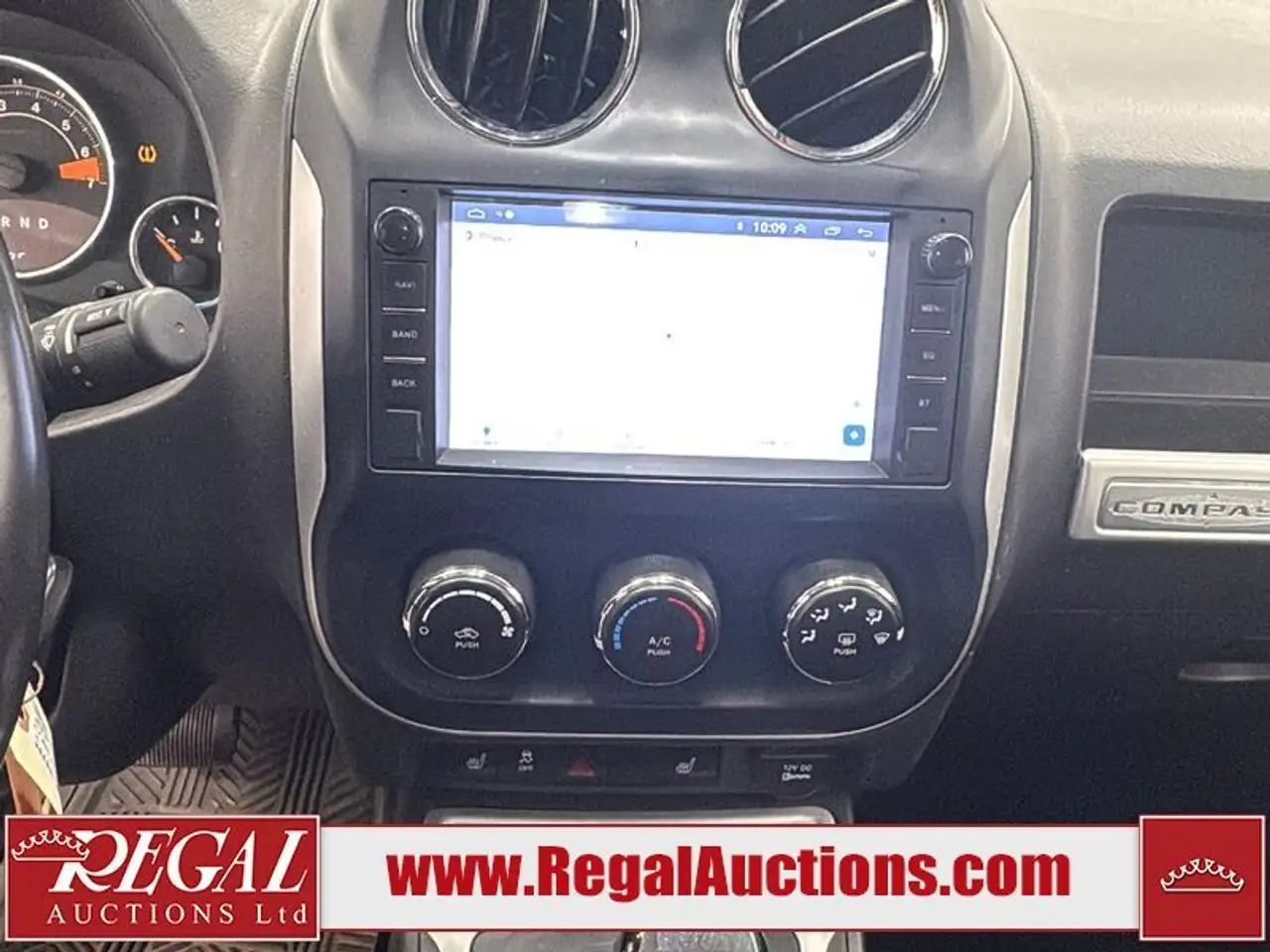 Jeep Compass photo Jeep Compass