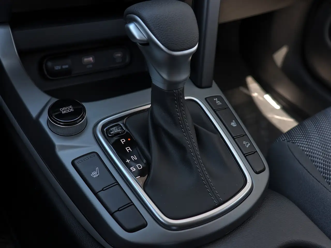 Kia Seltos снимка Kia Seltos
