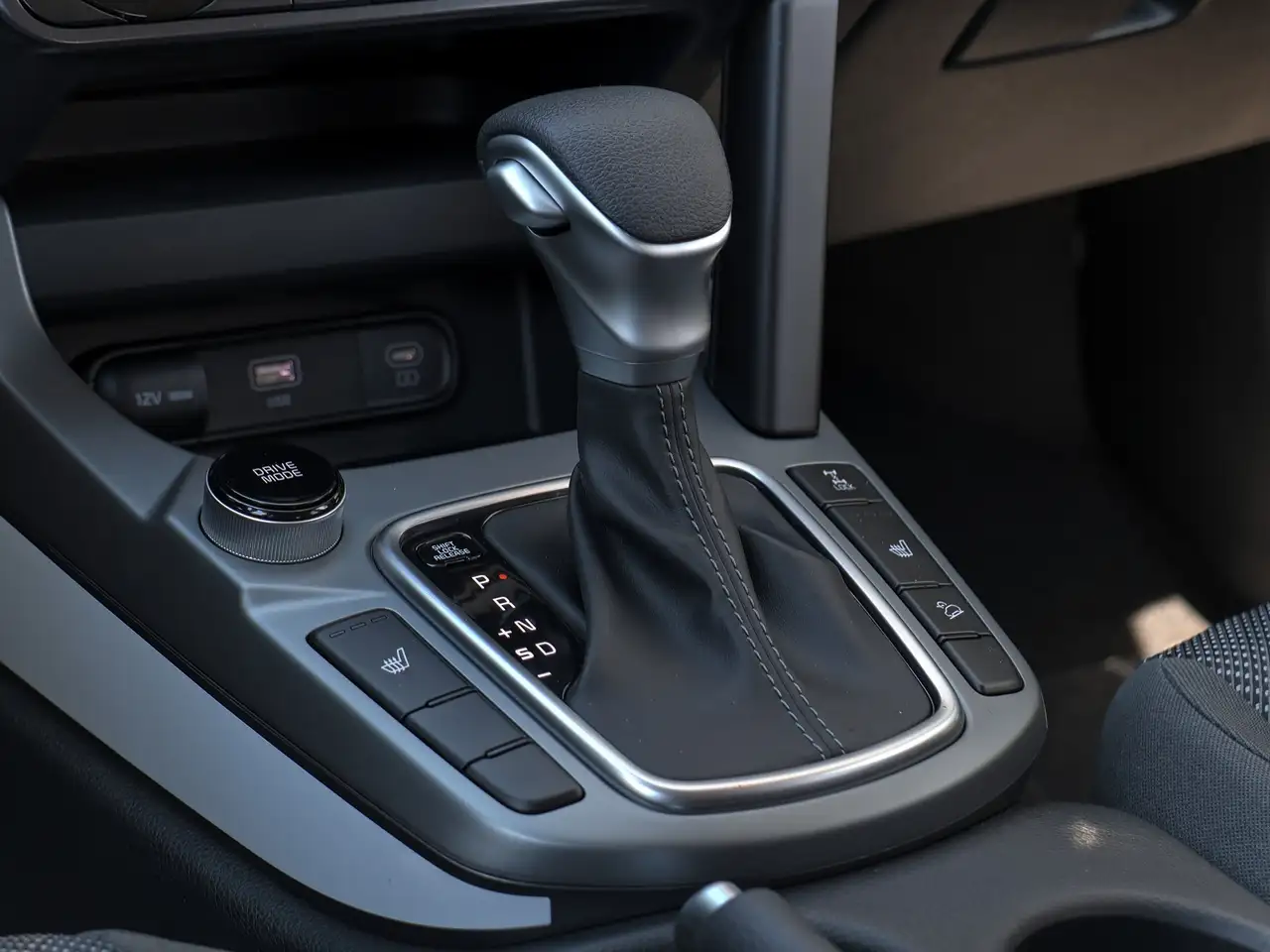 Kia Seltos снимка Kia Seltos