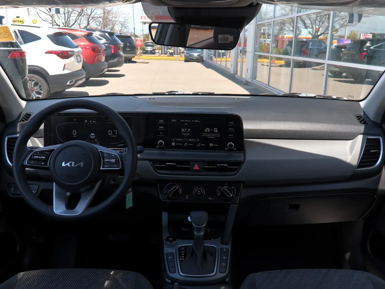 Kia Seltos снимка Kia Seltos