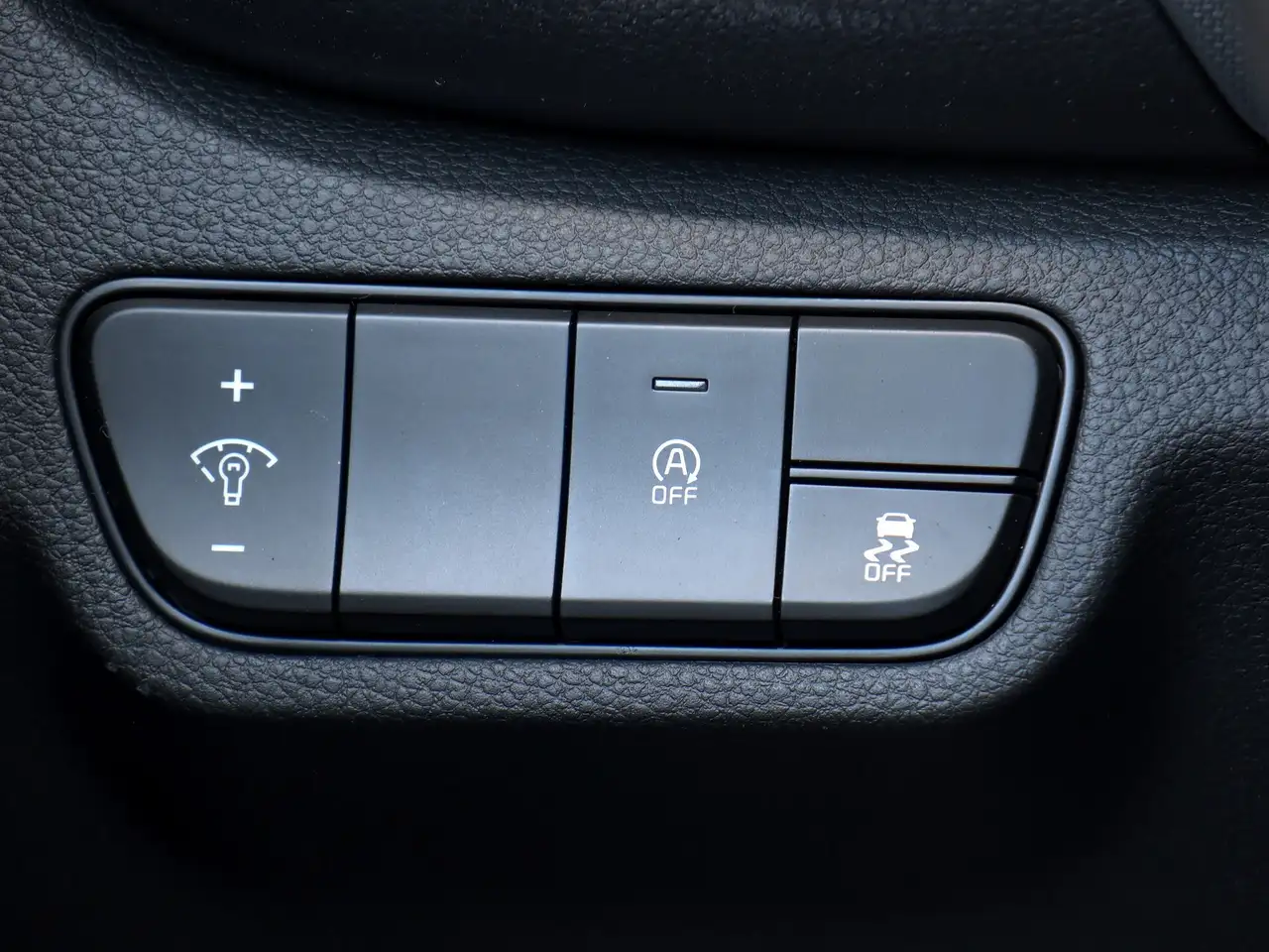 Kia Seltos снимка Kia Seltos