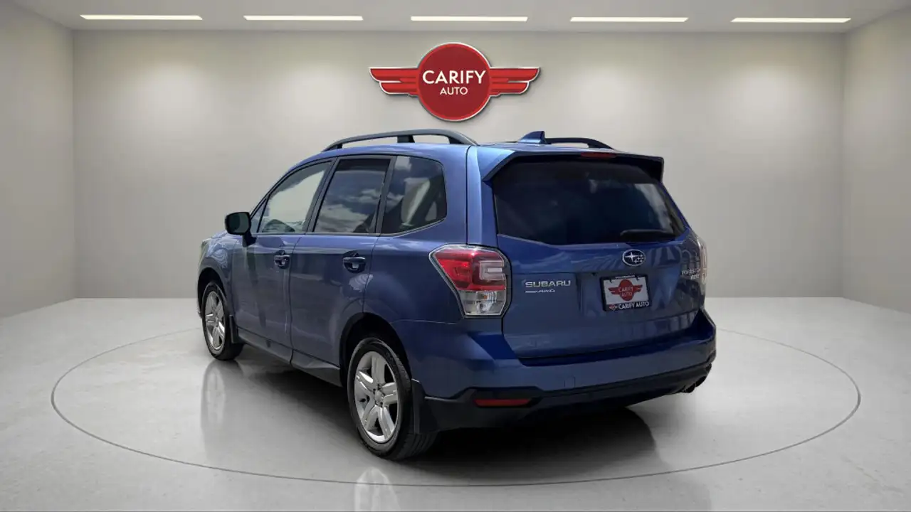 Subaru Forester photo Subaru Forester