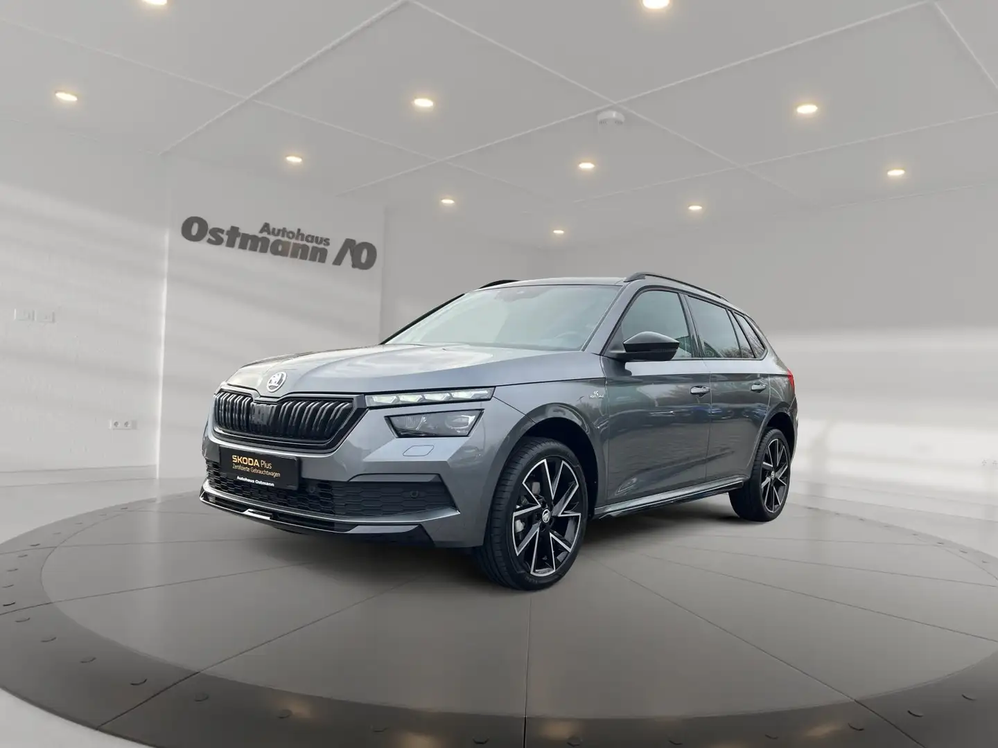 Skoda Kamiq Monte Carlo 81kw TSI *SHZ*LED*PDC*NAVI*RFK* Gris - 2