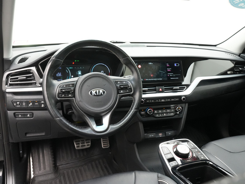 Kia e-Niro Spirit LEDER LED KAM ACC PDC NAVI SHZ — photo 5