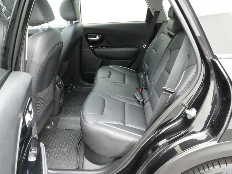 Kia e-Niro Spirit LEDER LED KAM ACC PDC NAVI SHZ — photo 7