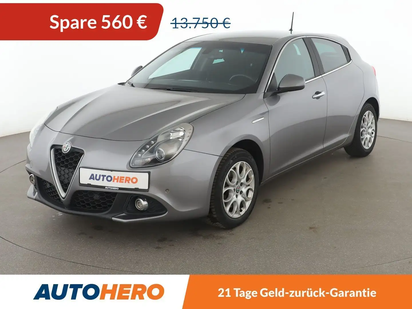 Alfa Romeo Giulietta 1.4 Turbo Super Aut*PDC*SHZ*KLIMA*GARANTIE* Grau - 1