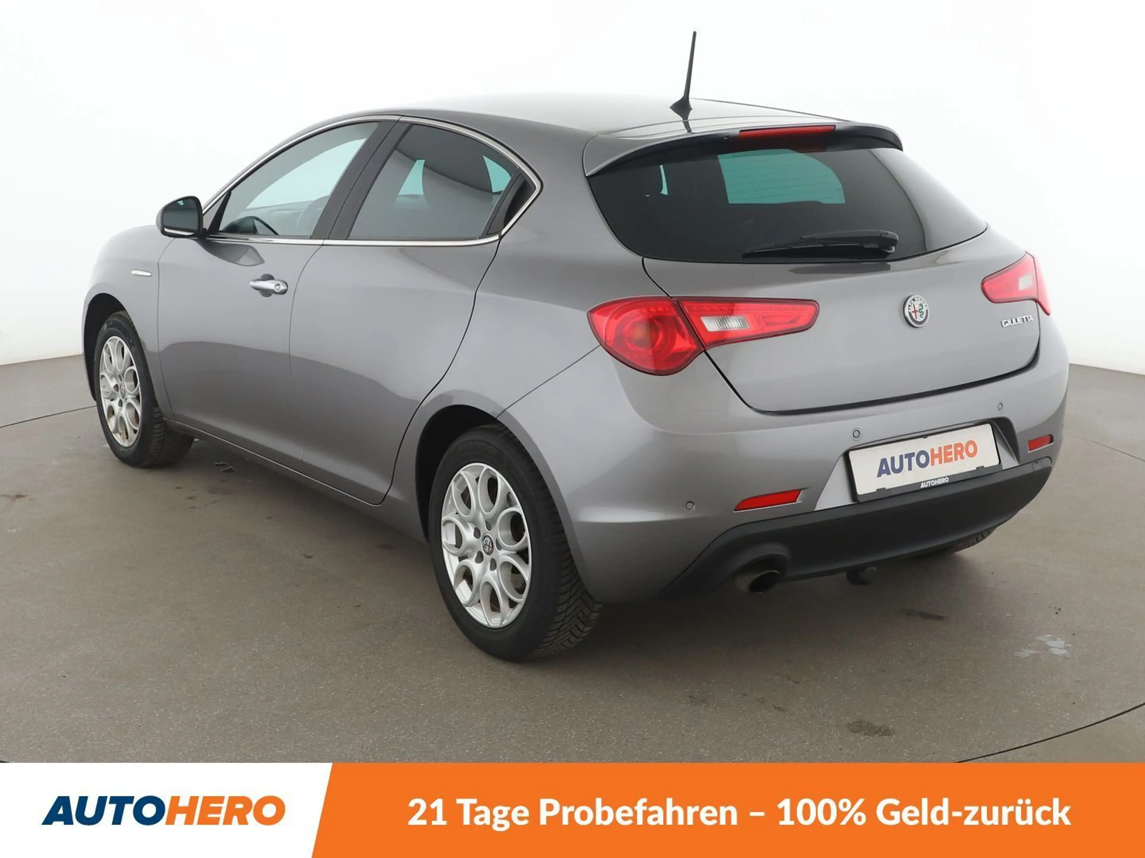 Alfa Romeo Giulietta 1.4 Turbo Super Aut*PDC*SHZ*KLIMA*GARANTIE* — photo 4