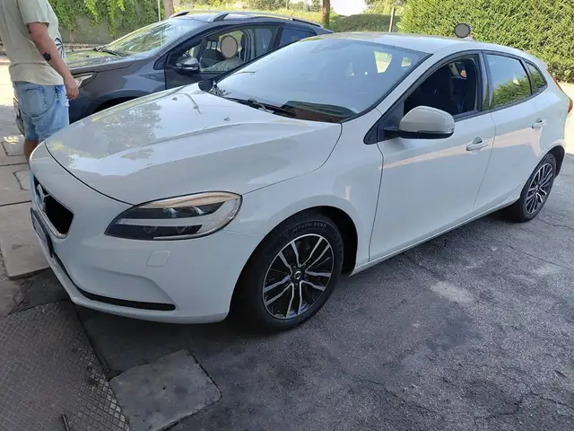 Volvo V40 V40 II 2012 1.5 t2 R-design geartronic my19