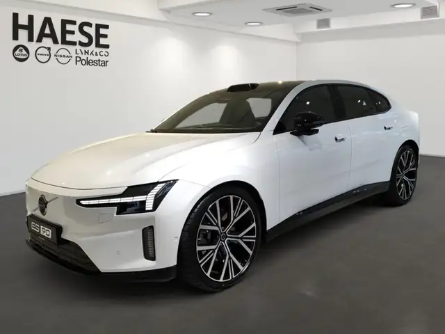 Volvo 245 kW Single Motor Extended Range RWD Ultra HUD A