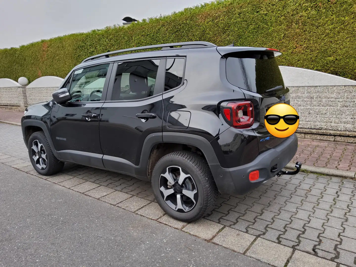 Jeep Renegade Renegade 1.3 T-GDI 4xe PLUG-IN Hybrid Aut. Schwarz - 1