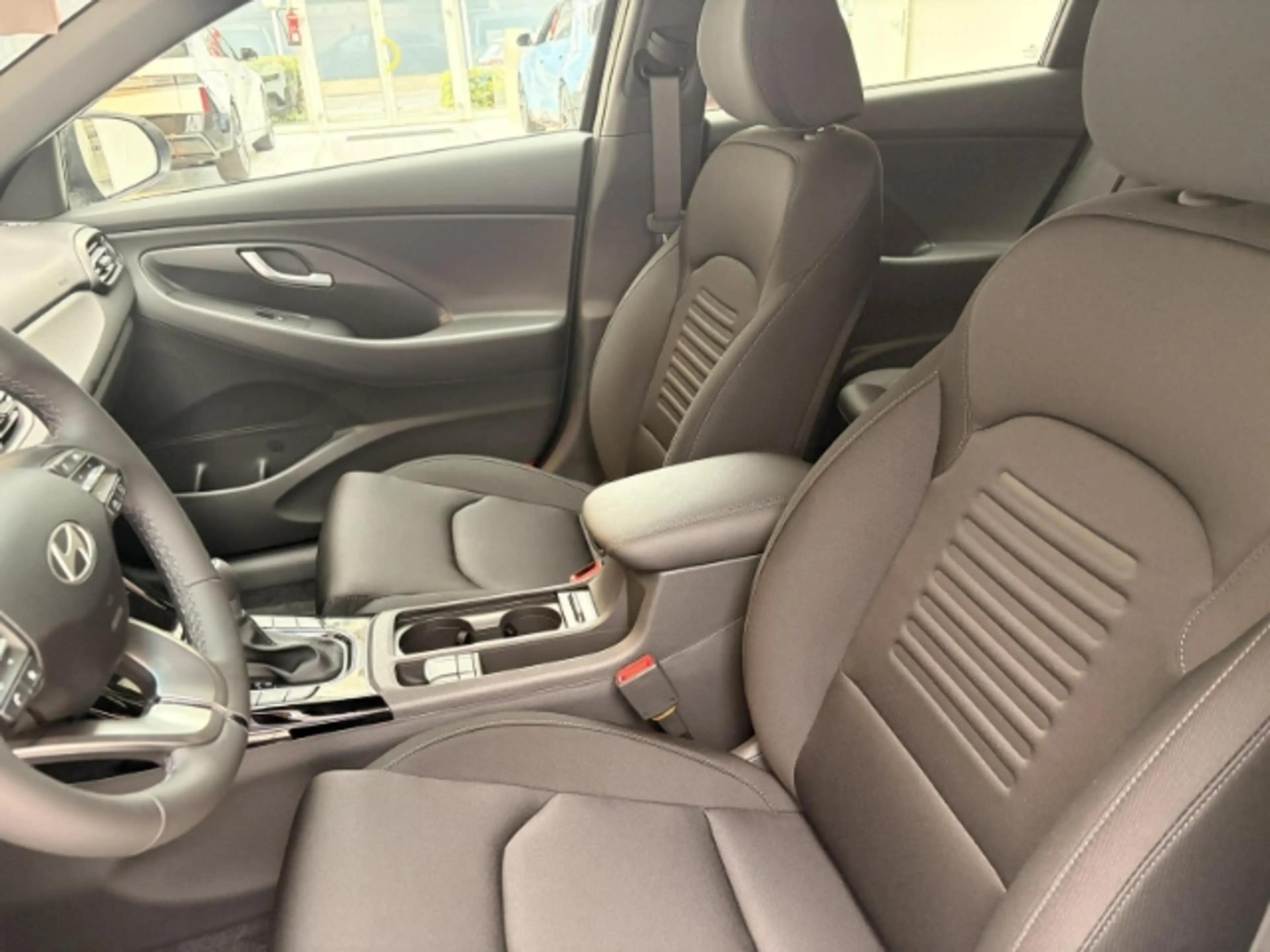 Hyundai i30 FACELIFT T-GDI TREND DCT+VOLL LED+NAVI+RÜCKFAHRKAM — photo 10