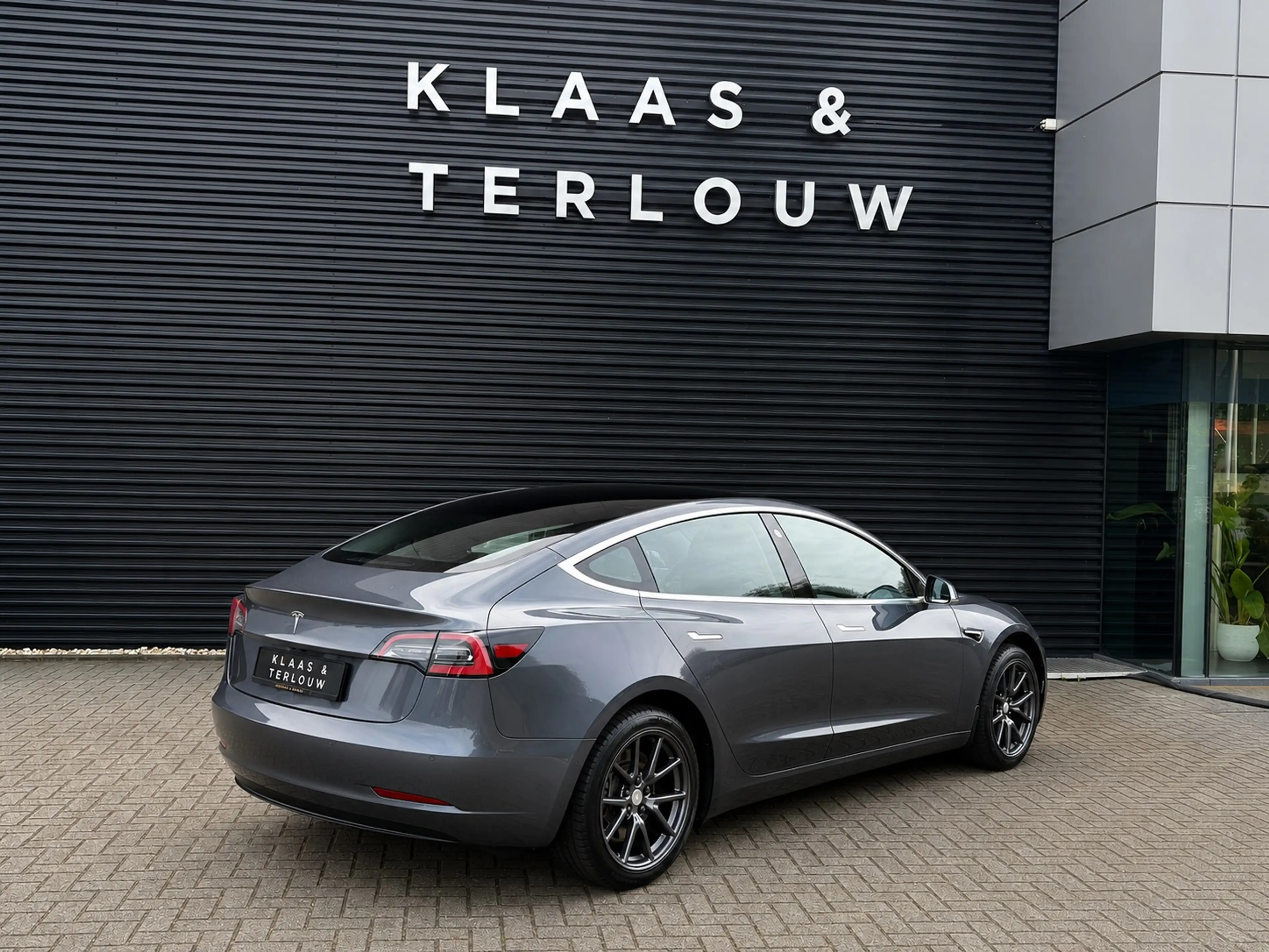 Tesla Model 3 RWD Plus 60 kWh Prijs is Inclusief BTW — photo 2