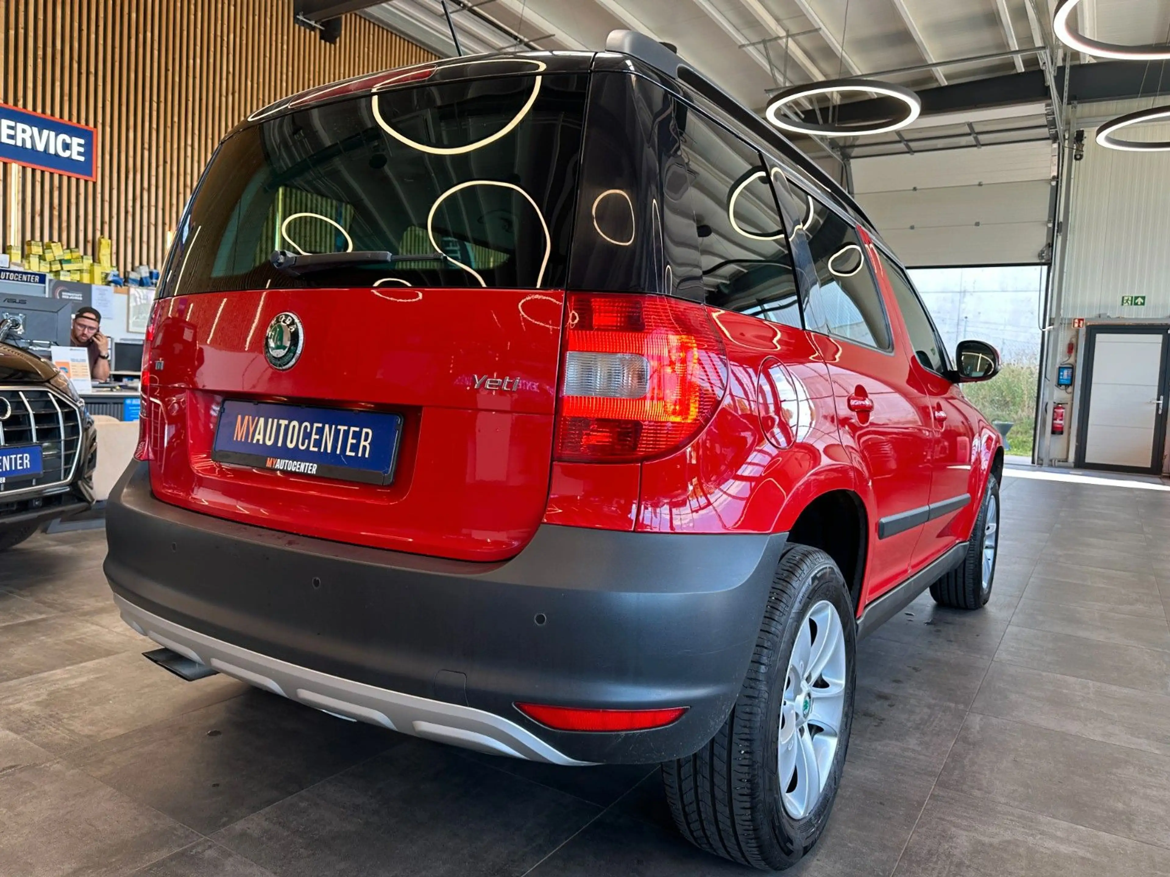 Skoda Yeti Ambition *SportSitze*TEMPO*PDC*2-Zonen* — photo 2