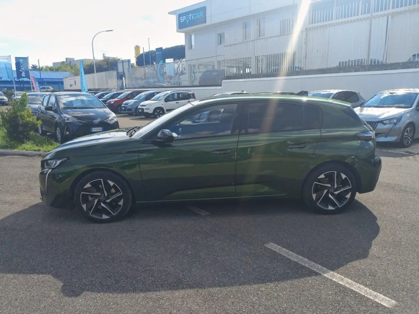 Peugeot 308 Allure Pack BlueHDi 130 EAT8 S&S aut. Verde - 2