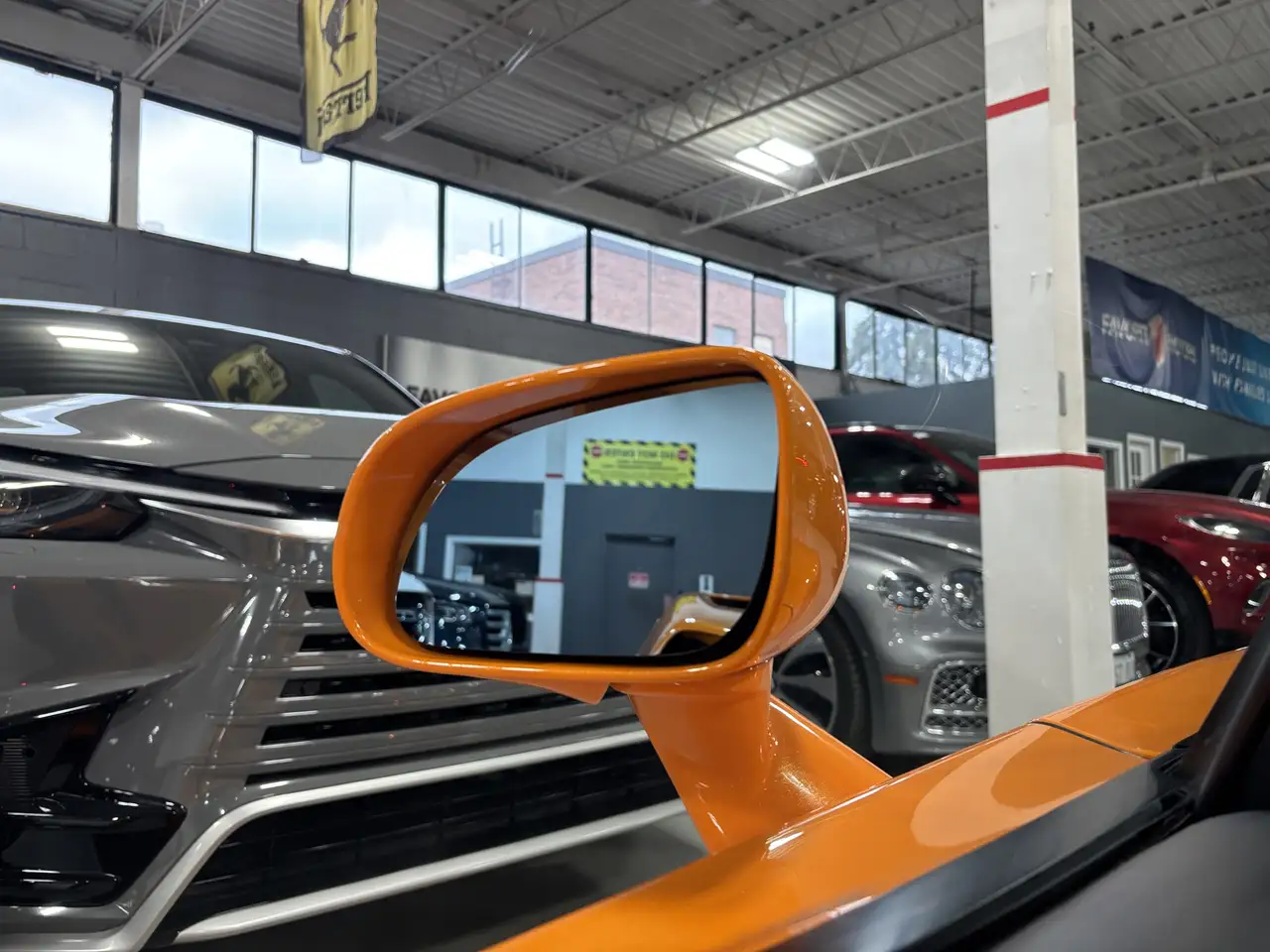 McLaren GT снимка McLaren GT