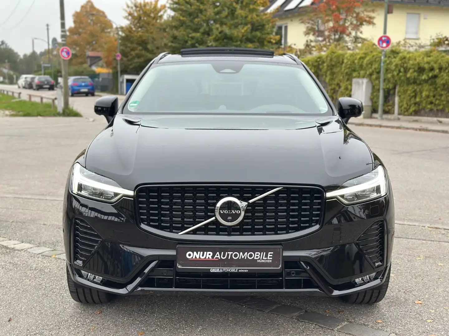 Volvo XC60 Ultimate Dark AWD Leder B&W 360° HuD Pano Noir - 2