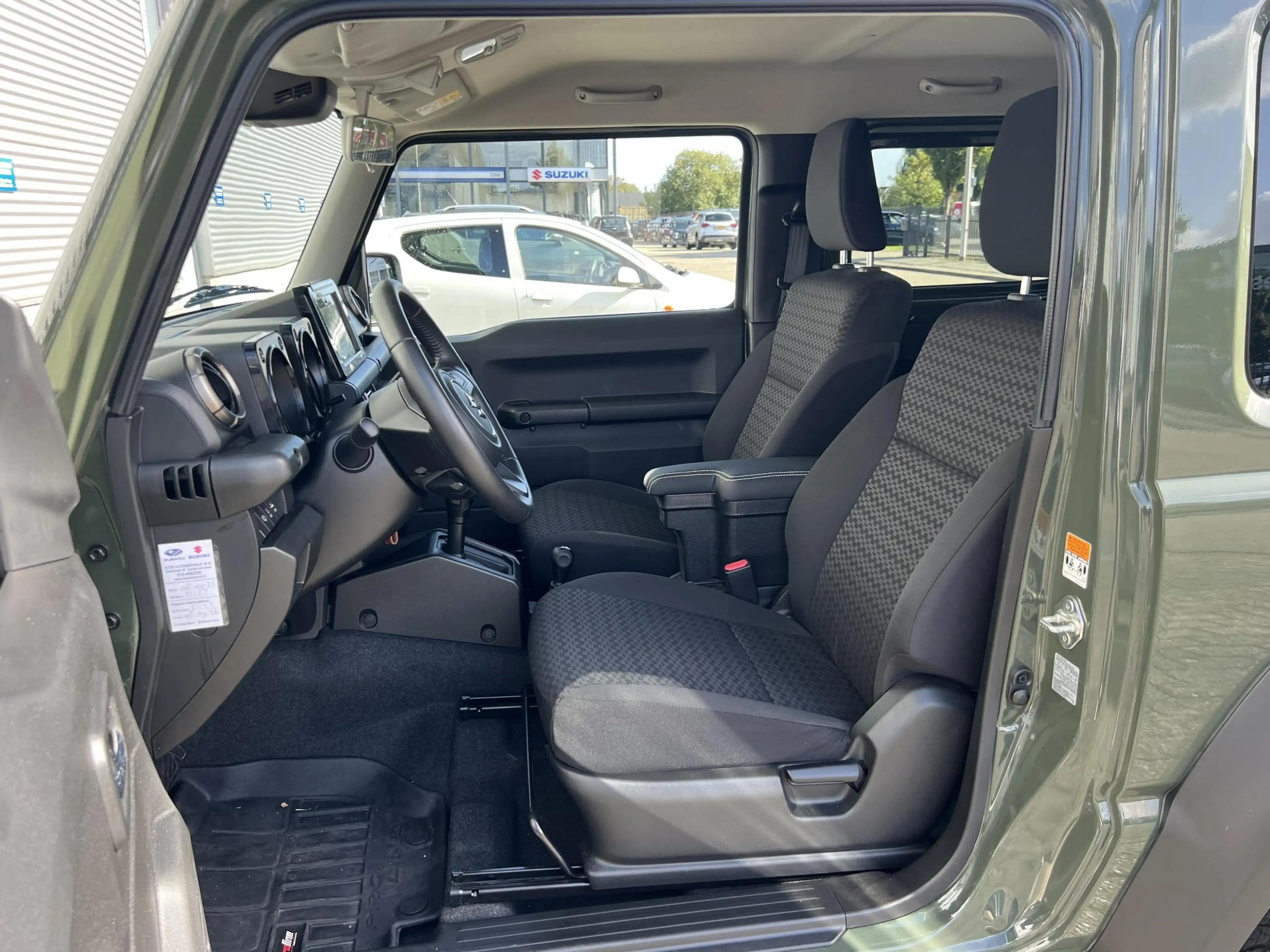 Suzuki Jimny 1.5 Stijl Automaat | Apple Carplay & Android Auto — photo 8