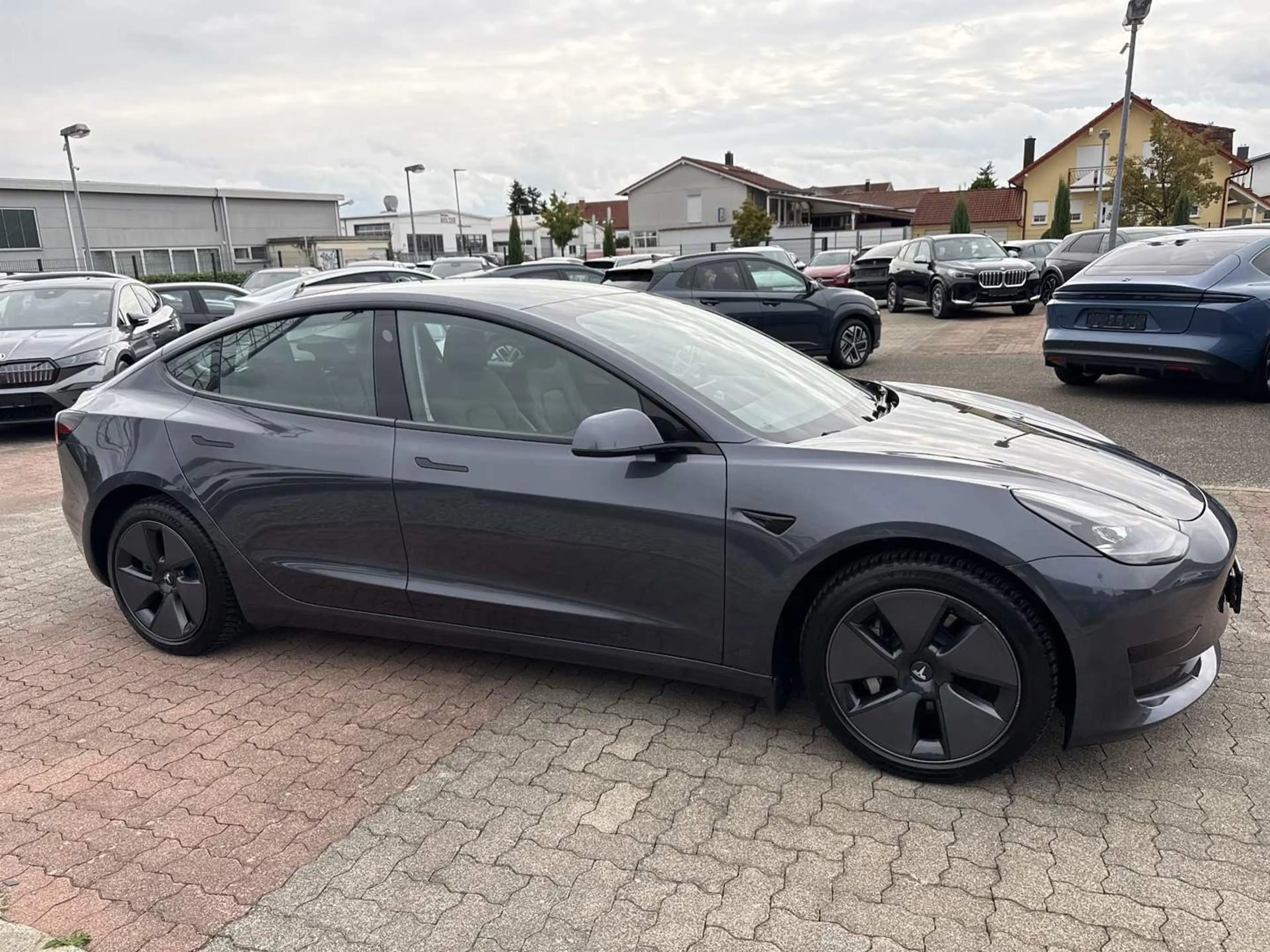 Tesla Model 3 Standard Plus Basis RWD|PANO|360G|NAVI — photo 7