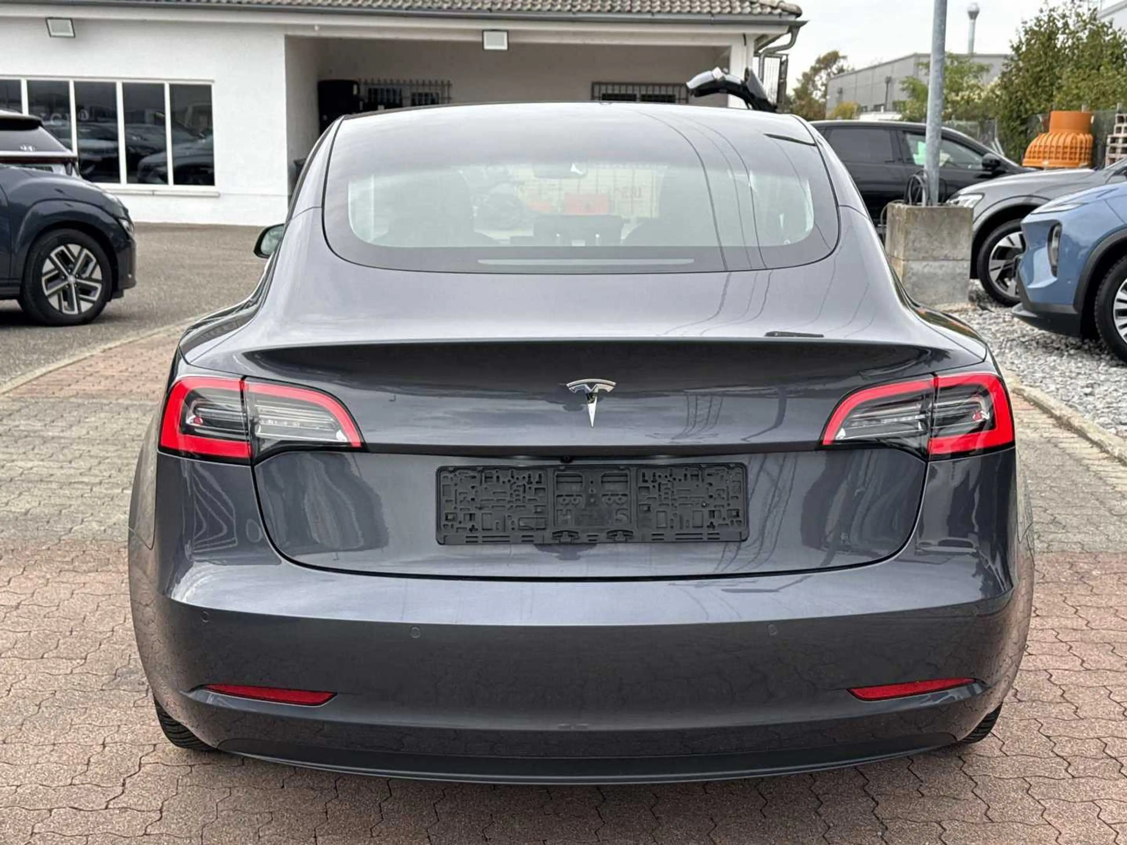 Tesla Model 3 Standard Plus Basis RWD|PANO|360G|NAVI — photo 5