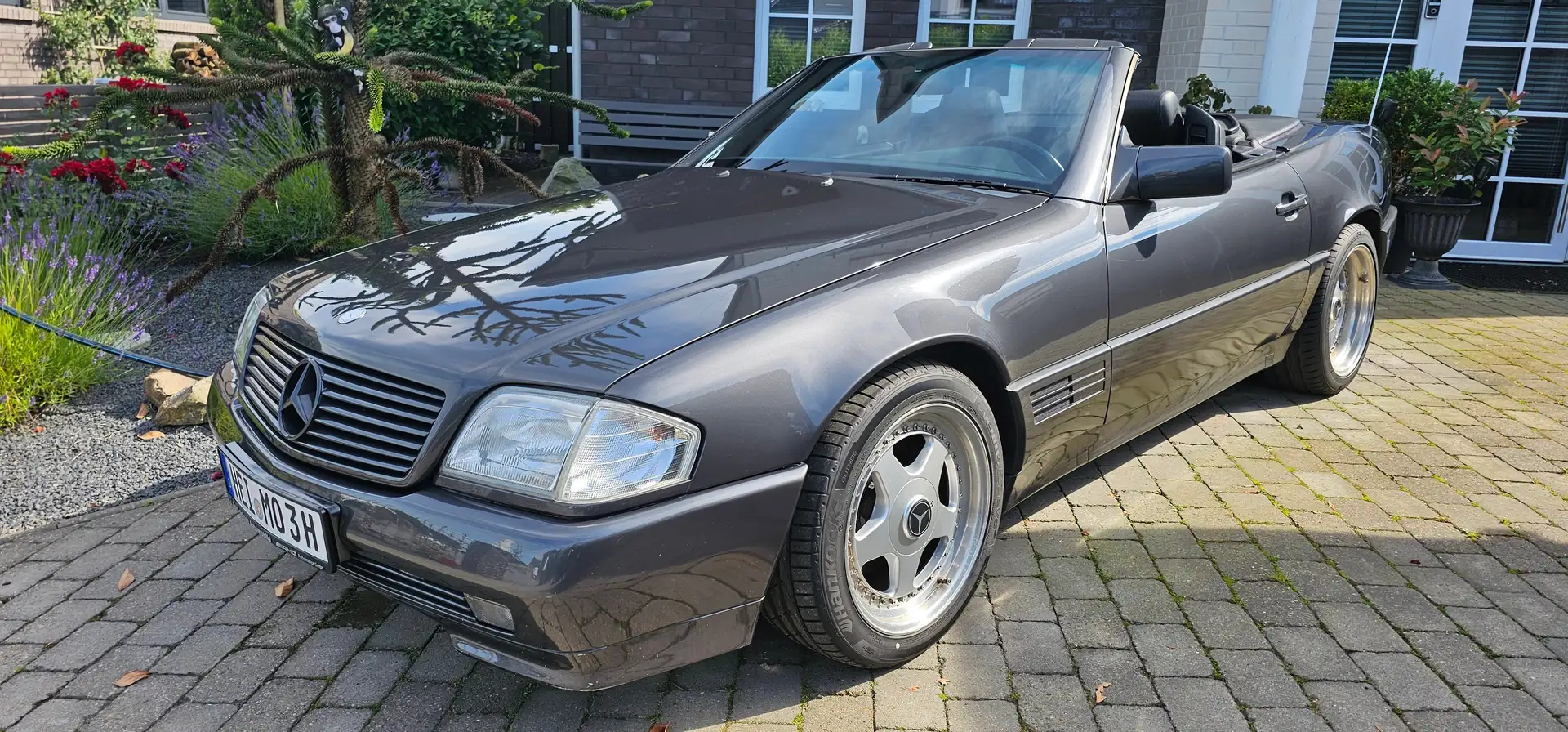 Mercedes-Benz SL 300 300 SL-24 Schwarz - 1